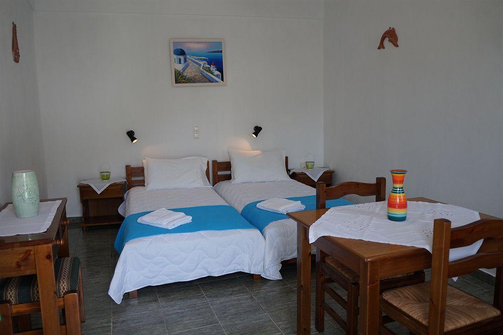 Klados Studios & Apartments Cherronisos  Екстериор снимка