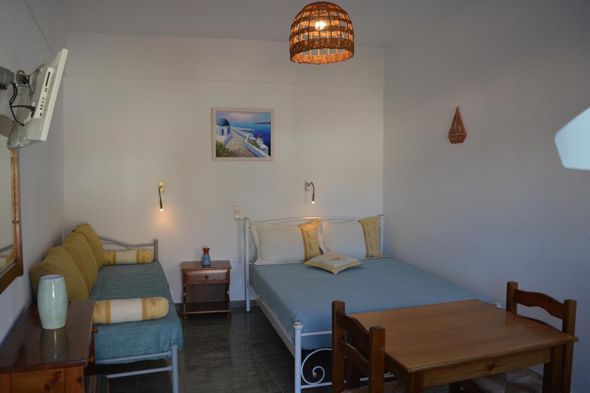 Klados Studios & Apartments Cherronisos  Екстериор снимка