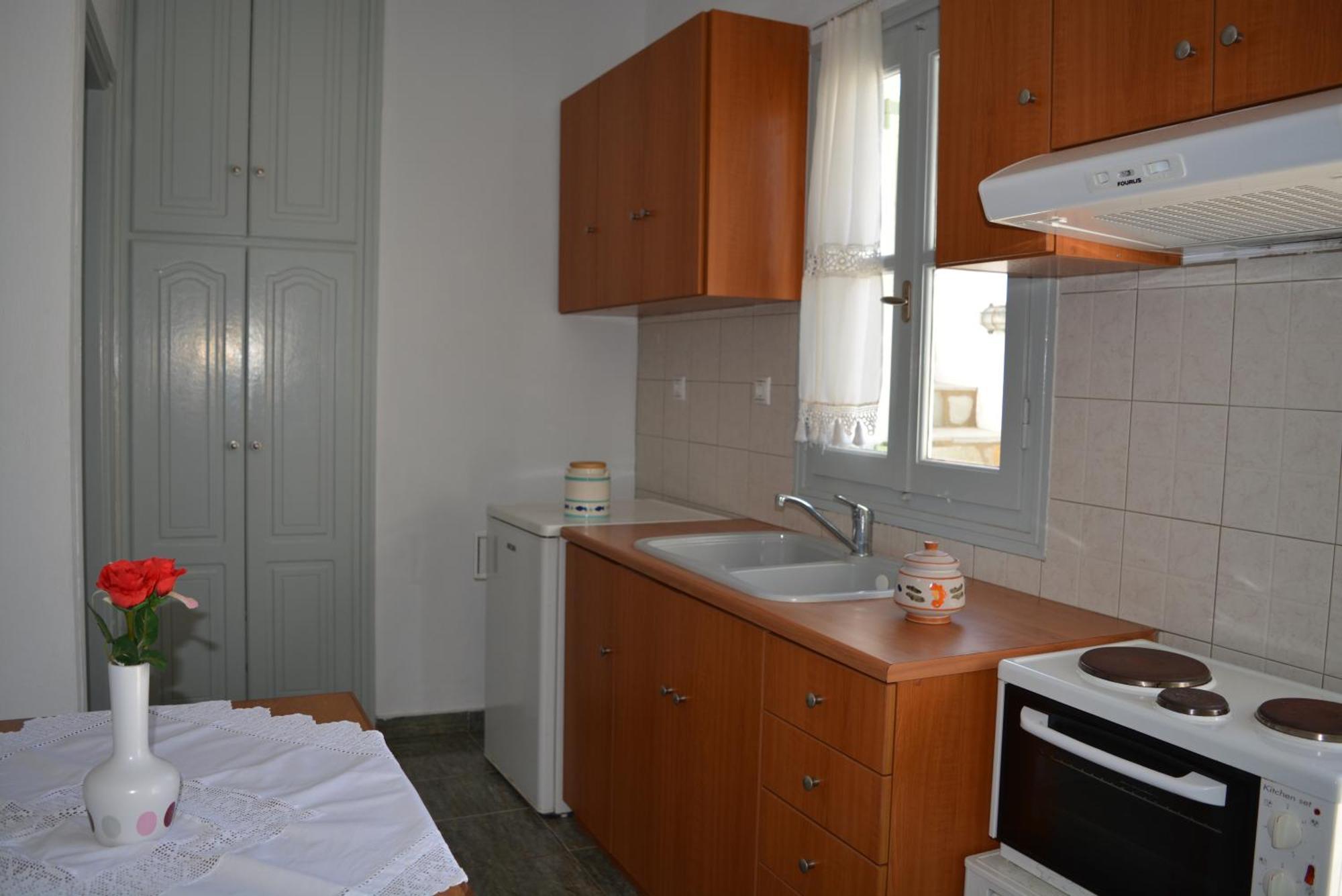 Klados Studios & Apartments Cherronisos  Екстериор снимка